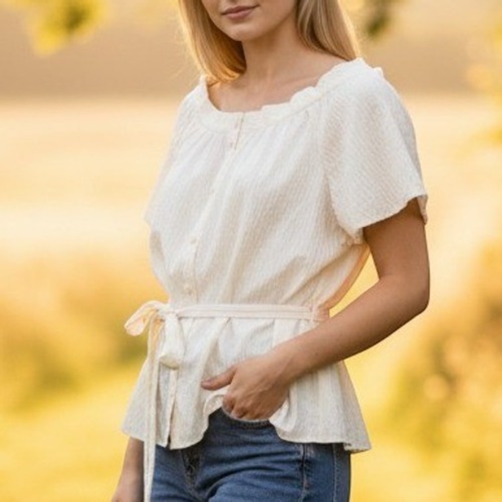 Moschino CheapandChic Women 12 Belted Button‎ Blouse Short Slv Round Neck Ivory